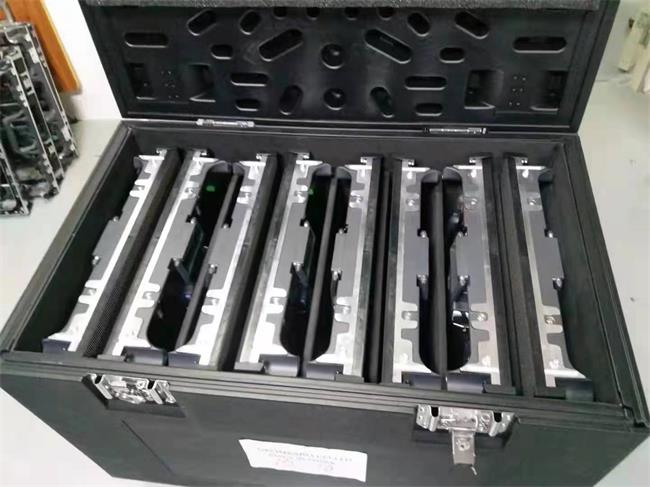 承德機(jī)柜背面 承德機(jī)柜背面